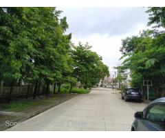 (SH9-001962),For Sales House,Yankin Township တြင္ လုံးခ်င္းအိမ္ပါ ေျမကြက္ေရာင္းရန္ရွိပါသည္။