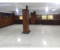 SH12-002368,Pyi Thar Yar Street,Thingangyun Townshipတြင္8.5Storeyလံုးခ်င္းအိမ္ေရာင္းရန္ရွိသည္။