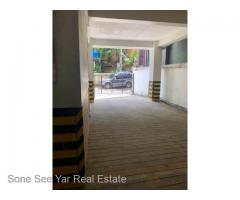 RC1-002764, ဆီစက္လမ္း၊ လွည္းတန္း ကမာရြတ္ၿမိဳ႕နယ္တြင္ (၇လႊာ) ကြန္ဒိုတိုက္ခန္း ငွားရန္ရွိပါသည္။
