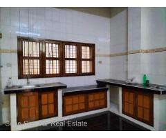 SA5-002982, ၁၀ လမ္း လမ္းမေတာ္ၿမိဳ႕နယ္တြင္ ျပင္ဆင္ၿပီး ေျမညီတိုက္ခန္းေရာင္းရန္ရွိပါသည္။